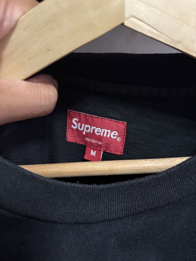 supreme pocket tee (Category: Tshirts & Polo Shirts ) located in Manila. Submitted by bigassforehead (Listing ID 1470566078, Image 3). Description: supreme pocket tee size M / 21.5 x 28 1.2k only mnl.