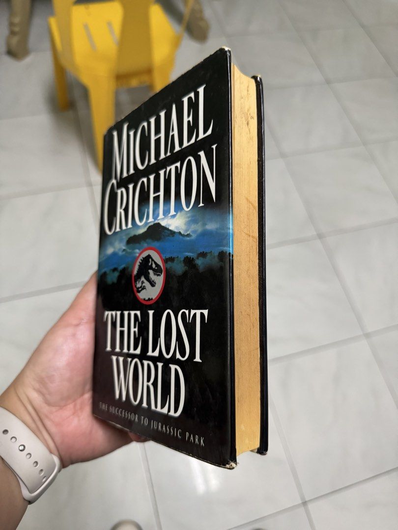 THE LOST WORLD (Category: Storybooks) located in Jaen. Submitted by jud24 (Listing ID 1470567075, Image 2). Description: HB with DJ Tanning.