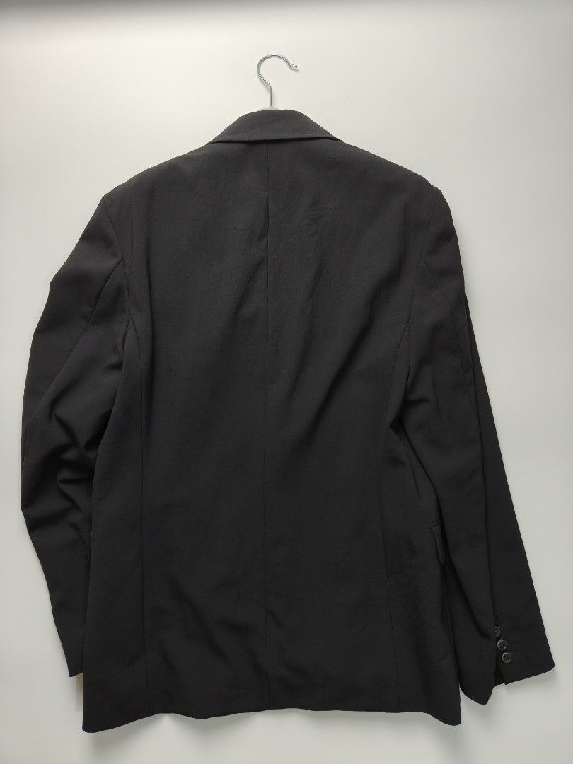Theory Black Stretch Wool Blend Blazer 2 Button Made in USA Size M (Category: Coats, Jackets and Outerwear) located in Santa Cruz, Pampanga. Submitted by ragstofade (Listing ID 1470624926, Image 2). Description: All items are available, so no need to ask "Is this available?" Please read the description first No need to ask for the last price. Just send a direct offer Please don't ask for extra photos or photos of worn items unless you have paid o