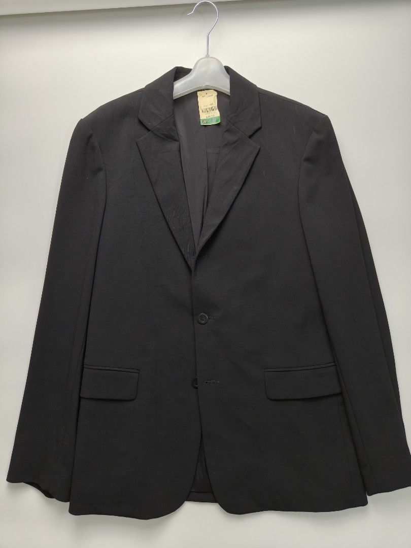 Theory Black Stretch Wool Blend Blazer 2 Button Made in USA Size M (Category: Coats, Jackets and Outerwear) located in Santa Cruz, Pampanga. Submitted by ragstofade (Listing ID 1470624926, Image 1). Description: All items are available, so no need to ask "Is this available?" Please read the description first No need to ask for the last price. Just send a direct offer Please don't ask for extra photos or photos of worn items unless you have paid o