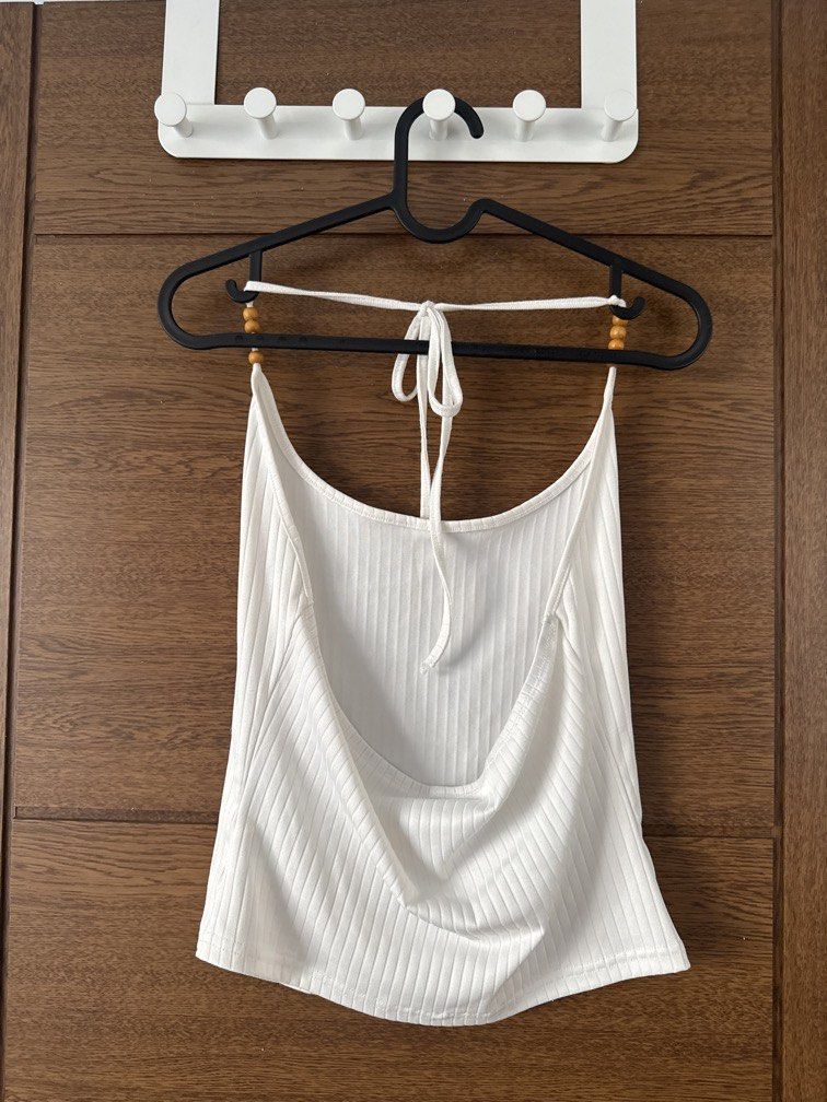Tiktok shop beach top (Category: Others Tops) located in Manila. Submitted by namiskyumi (Listing ID 1470625191, Image 2). Description: .