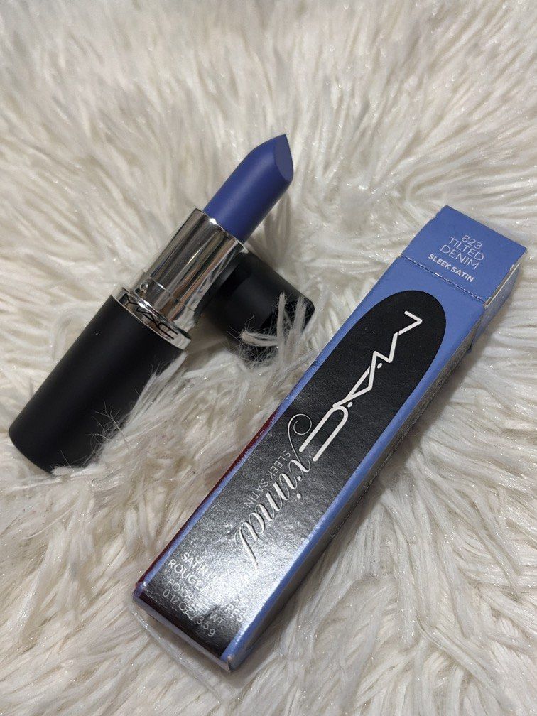 TILTED DENIM MACXIMAL SLEEK SATIN LIPSTICK (Category: Makeup) located in Pugo. Submitted by caztraine (Listing ID 1470687880, Image 1). Description: 6pcs left.
