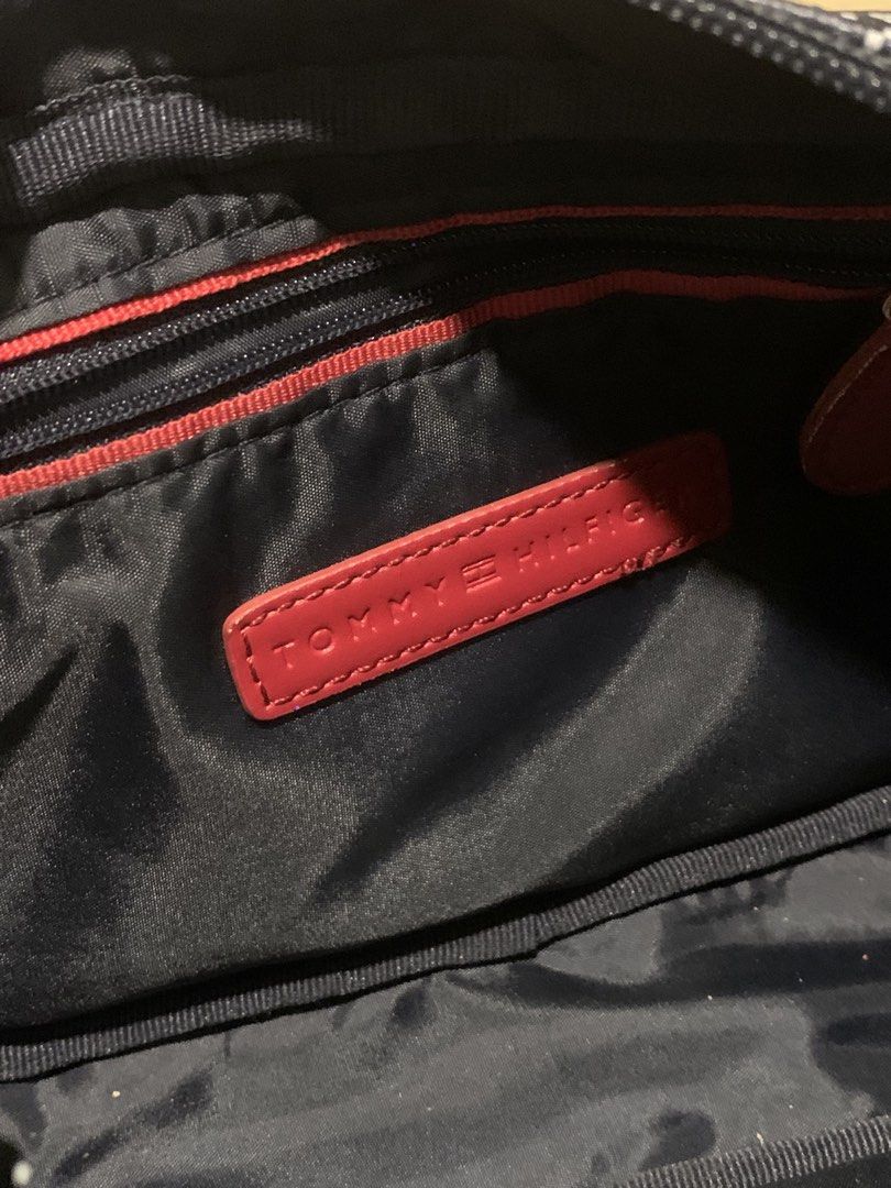TOMMY HILFIGER (Category: Cross-body Bags) located in Manila. Submitted by elyzza11 (Listing ID 1470563191, Image 3). Description: Like new used once only Authentic from Guam Available for Nationwide Shipping .