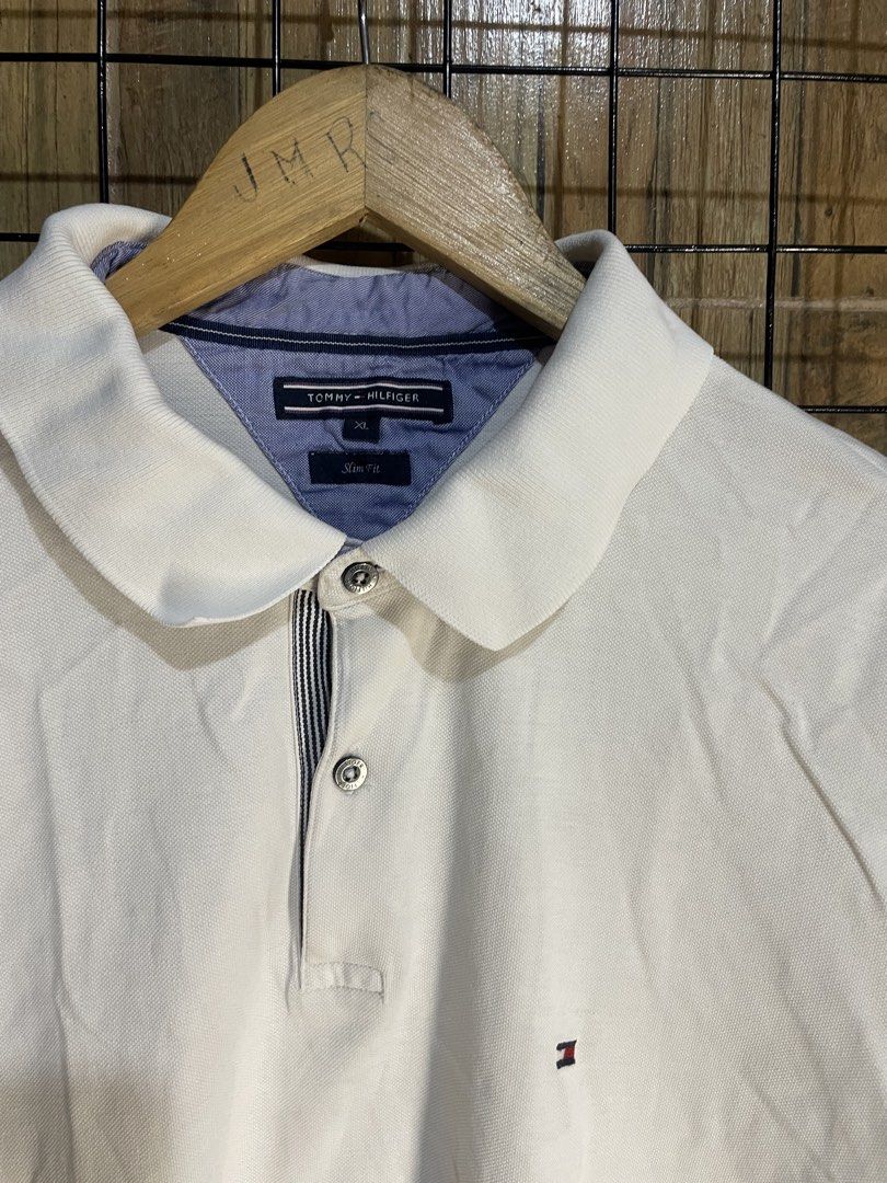 Tommy Hilfiger white polo (Category: Tshirts & Polo Shirts ) located in Pateros City. Submitted by toogood.mnl (Listing ID 1470642507, Image 2). Description: Tommy Hilfiger white polo W-22 L-28 Need wash Excellent condition .