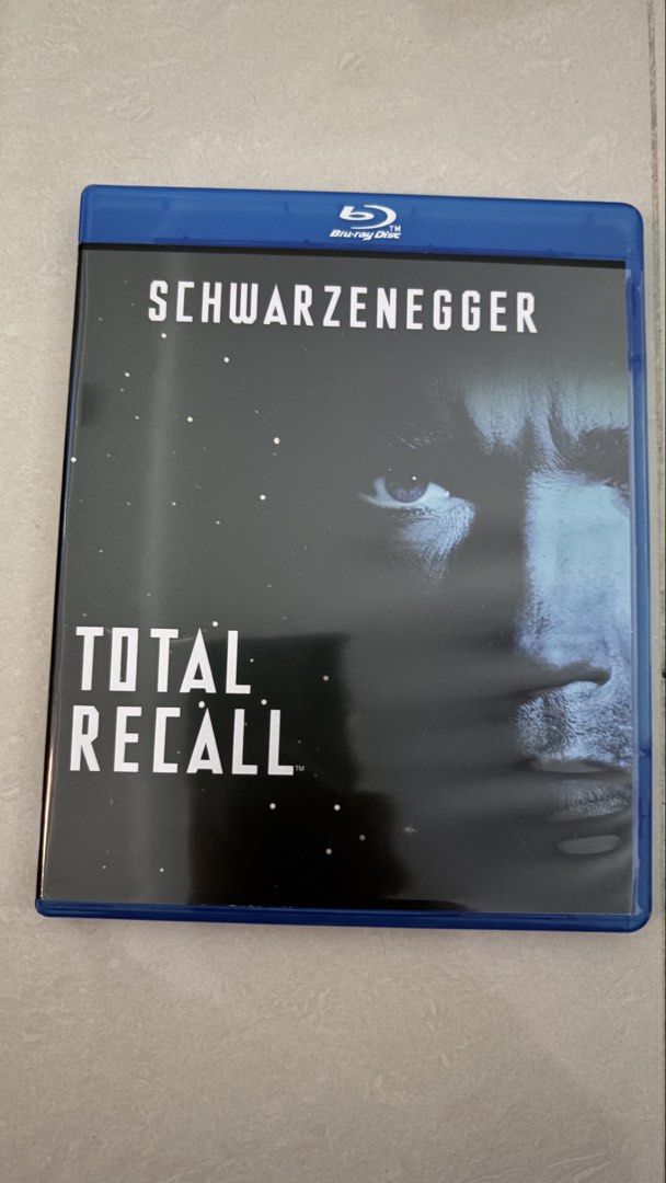 Total Recall Blu-ray Arnold Schwarzenegger Movie, Hobbies & Lifestyle ...