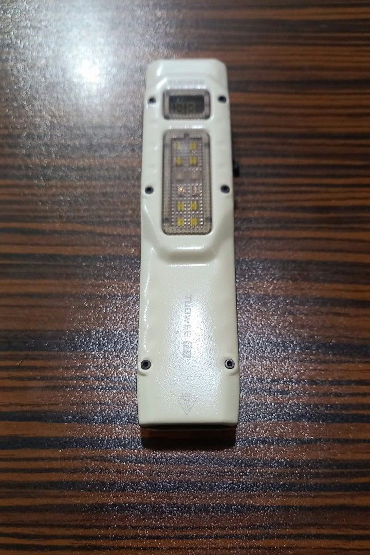 TOUWEE TZ3 Special Color White Tactical Flashlight (Category: Other Gadgets) located in Antipolo. Submitted by fastlane8moto (Listing ID 1470725430, Image 1). Description: TOUWEE TZ3 Tactical Flashlight 2026 Unit/ Release SPECIAL COLOR /Off White 1500 lumen Tactical quick fire at the back button Full Specifications FB BUSINESS PAGE MOTO D TECHZONE CDM 💯ORIGINAL, SURE UNIT, SURE BRAND NEW, NO MAGIC. For other products visit FB BUSINESS PAGE Moto 
