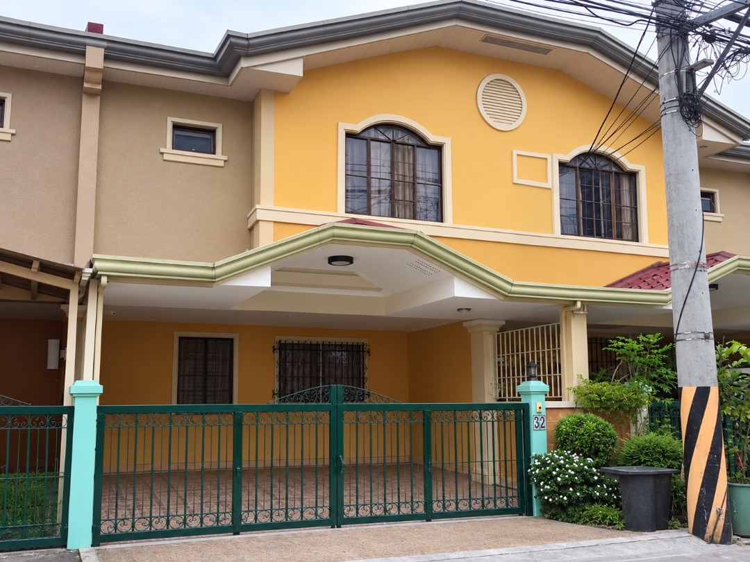 (Category: ) located in . Submitted by easttrade (Listing ID 1470611046, Image 1). Description: .