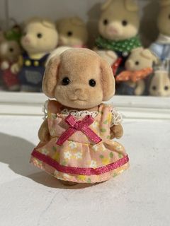 (Category: ) located in . Submitted by kiksy.closet (Listing ID 1470567432, Image 1). Description: .