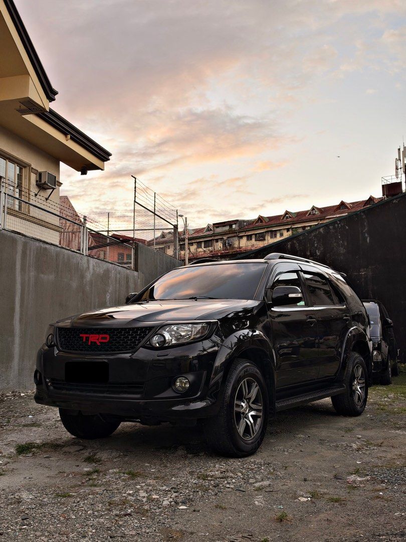 Toyota Fortuner G Variant Auto (Category: Used Cars) located in Quezon City. Submitted by spirit.yatoro (Listing ID 1470671289, Image 3). Description: 🚘 FOR SALE TOYOTA FORTUNER 2012 G A/T DIESEL 💰 ₱535,000 ONLY ✅ 101K Mileage Only ✅ All Leather Seats ✅ Lenovo Head Unit & Dashcam ✅ VLAND Taillights ✅ TRD Front Grille ✅ Registered Until 2027 ✅ Complete Original Papers ✅ 2 Original Keys ✅ Bought from First Owner ❌Issue: Scratches (Very normal for