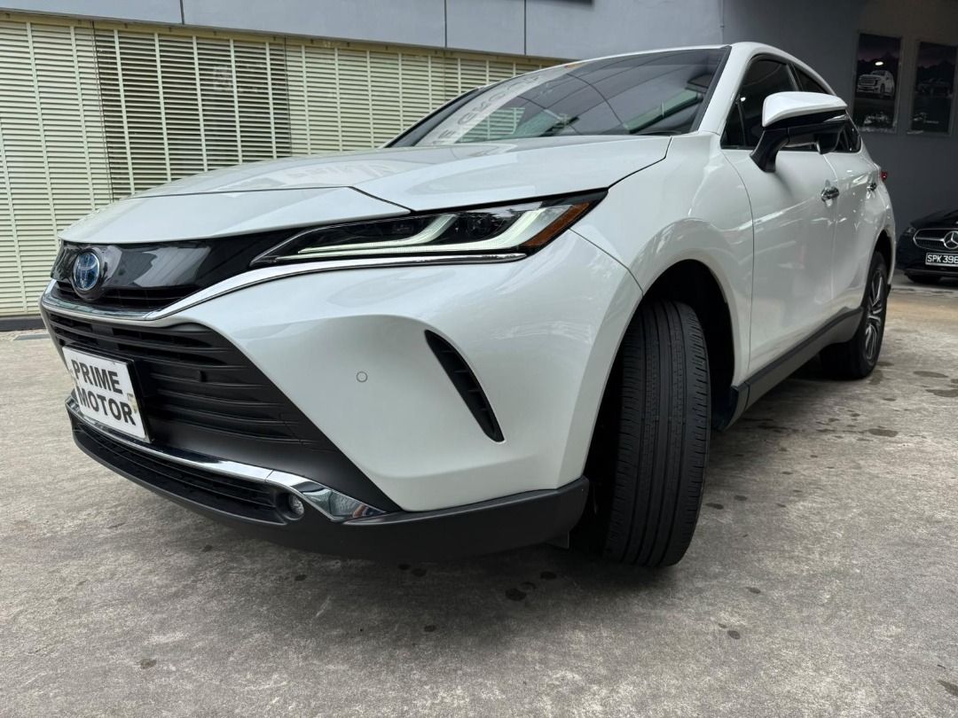 Toyota Harrier Hybrid 2.5A G Toyota Safety Sense Auto, Cars, Used Cars ...