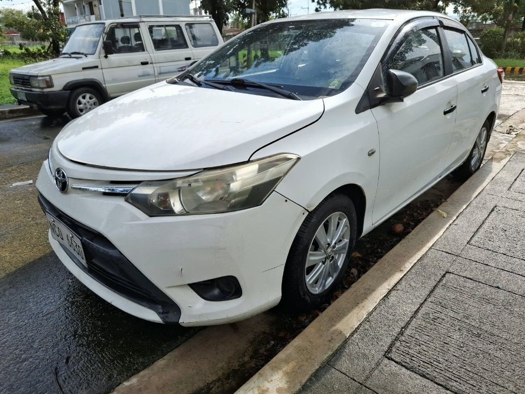 Toyota Vios J Manual (Category: Used Cars) located in Quezon City. Submitted by marieceiline (Listing ID 1470735280, Image 3). Description: Toyota Vios J manual.
