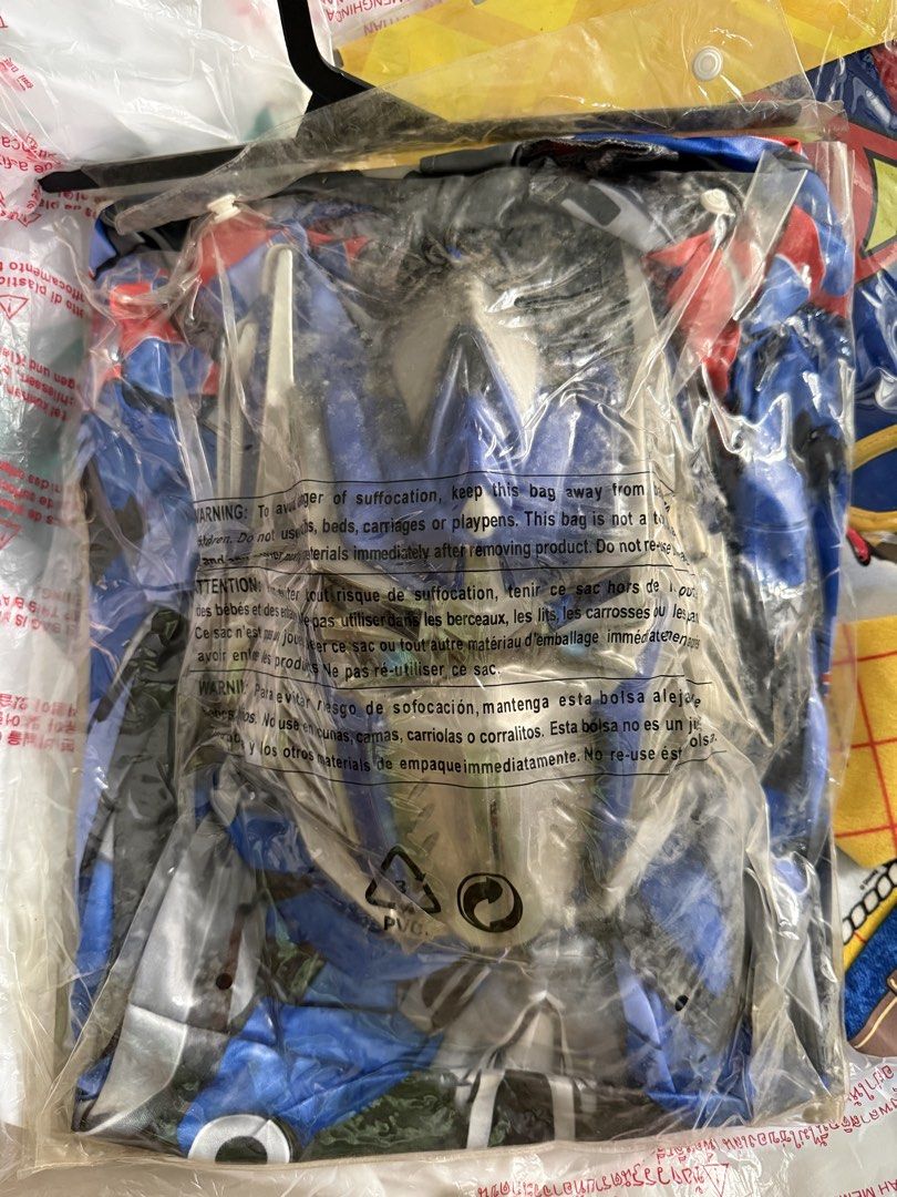 Transformers Optimus Prime Child Costume Size M 7-8 (Category: Babies & Kids Fashion) located in Muntinlupa City. Submitted by lemonbearph (Listing ID 1470574272, Image 2). Description: - Character: Transformers Optimus Prime - Size: M (7-8 years old) - Includes: Printed jumpsuit and mask - Condition: Brand new, sealed in original packaging on hanger - Ideal for: Dress-up, parties, and Halloween.