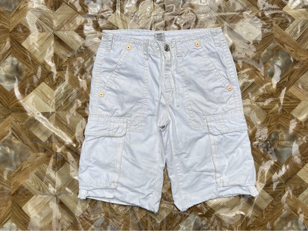 True Religion Cut Shorts White (Category: Shorts) located in Davao. Submitted by workmensph (Listing ID 1470595424, Image 1). Description: Waist: 35” Length: 24” Very Good Condition.