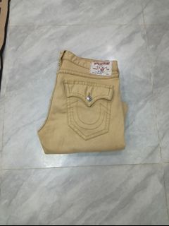(Category: ) located in . Submitted by thrifthub_bundang07 (Listing ID 1470689517, Image 1). Description: .