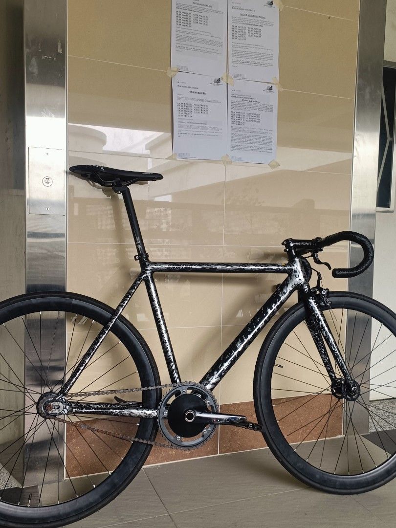 Tsunami snm 100 Fixed Gear Track Bike Black Silver, Sports Equipment ...