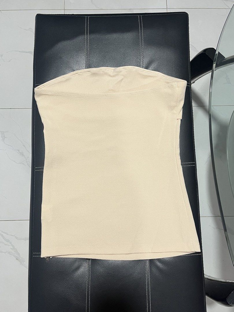 Tube top (Nude) (Category: Others Tops) located in Quezon City. Submitted by juliannecoleen (Listing ID 1470673231, Image 2). Description: .
