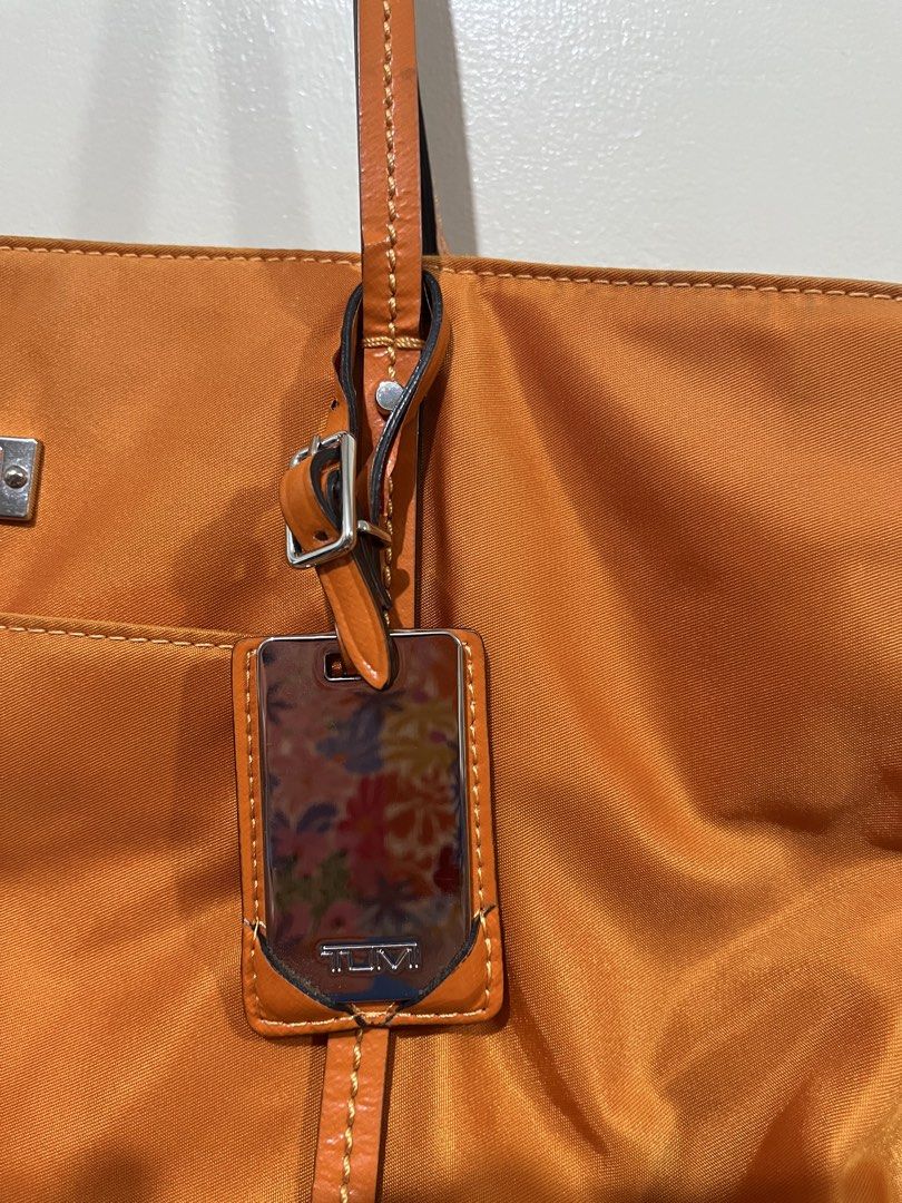 Tumi Voyageur Tote (Category: Luxury Bags & Wallets) located in Paranaque City. Submitted by lil.ac (Listing ID 1470672271, Image 2). Description: Authentic. No functional flaws.
