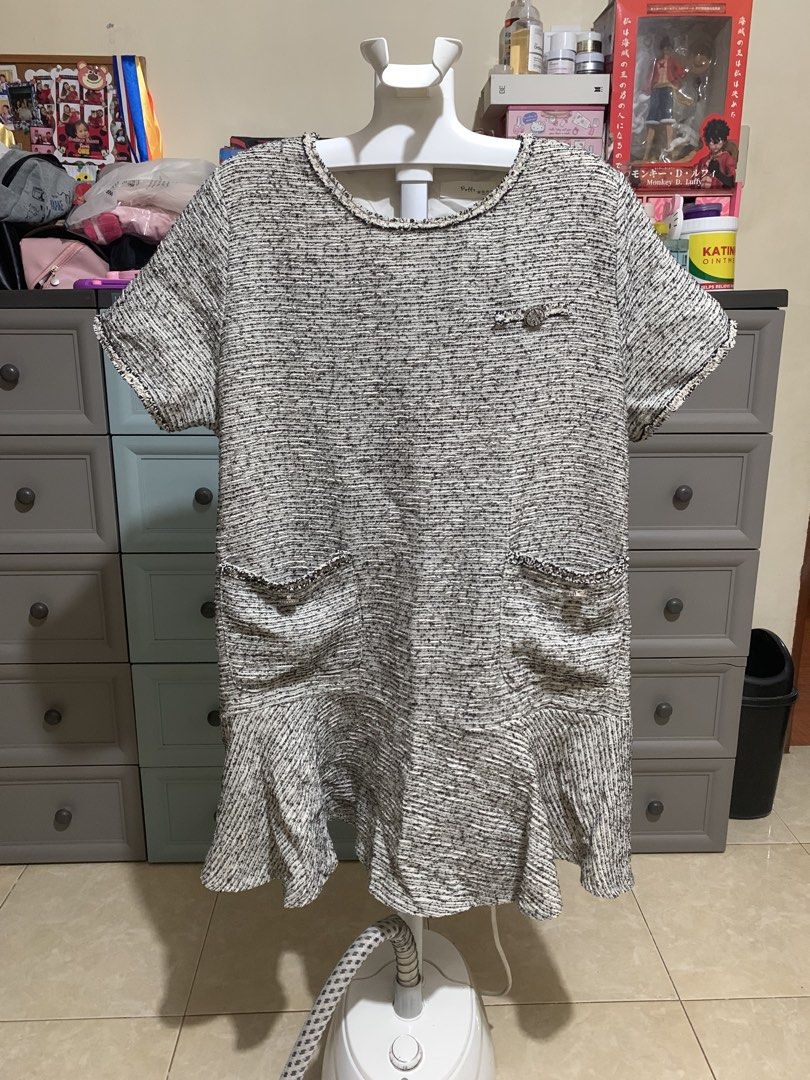 Tweed Dress (Category: Dresses) located in Taytay. Submitted by cocokrunchhh (Listing ID 1470597483, Image 2). Description: .