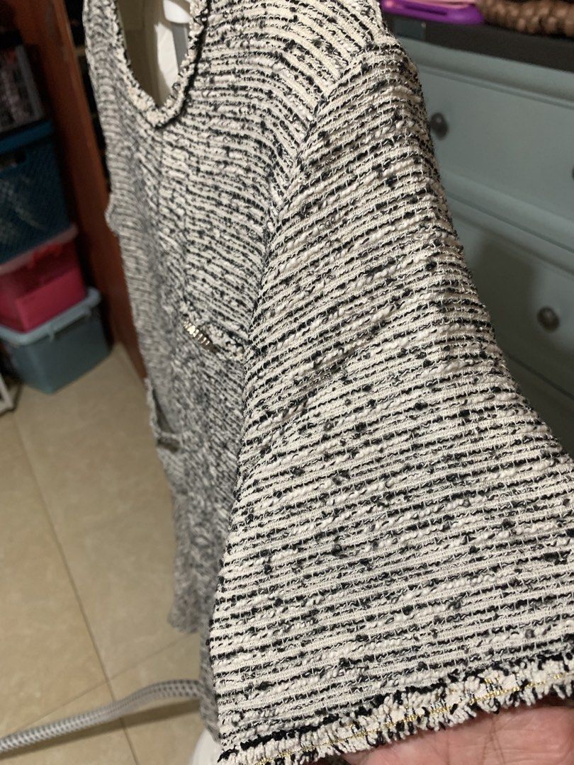 Tweed Dress (Category: Dresses) located in Taytay. Submitted by cocokrunchhh (Listing ID 1470597483, Image 3). Description: .