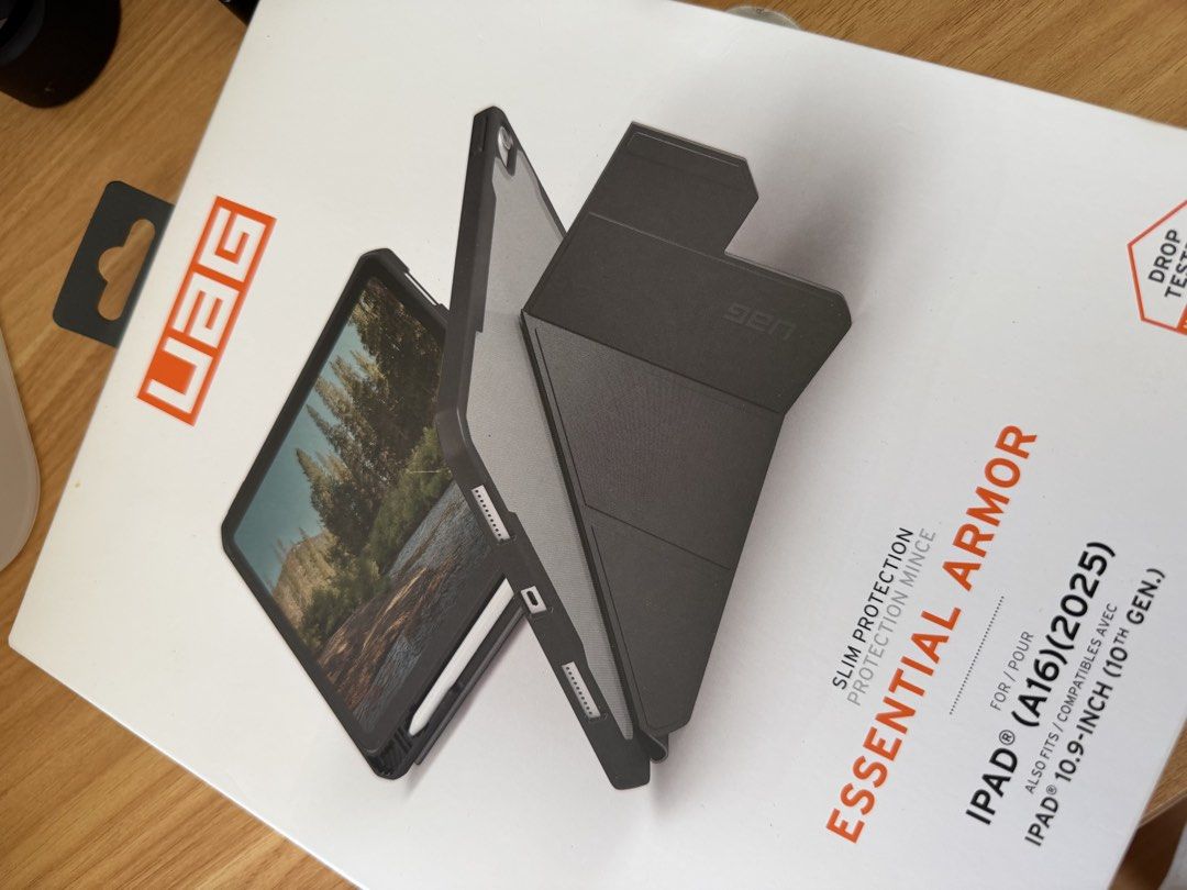 UAG for iPad A16 (Category: Cases & Sleeves) located in Quezon City. Submitted by milkiacream (Listing ID 1470641734, Image 1). Description: RFS: upgraded to a bigger iPad.
