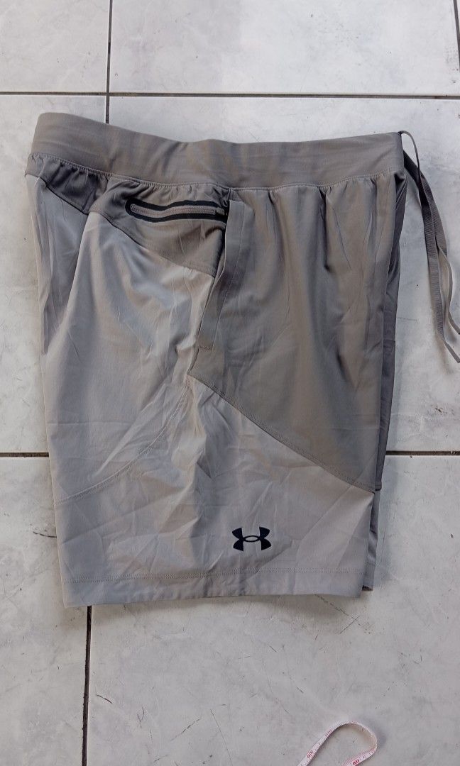 Under armour athletic shorts (Category: Shorts) located in Manila. Submitted by ricobagallon123 (Listing ID 1470601476, Image 1). Description: .