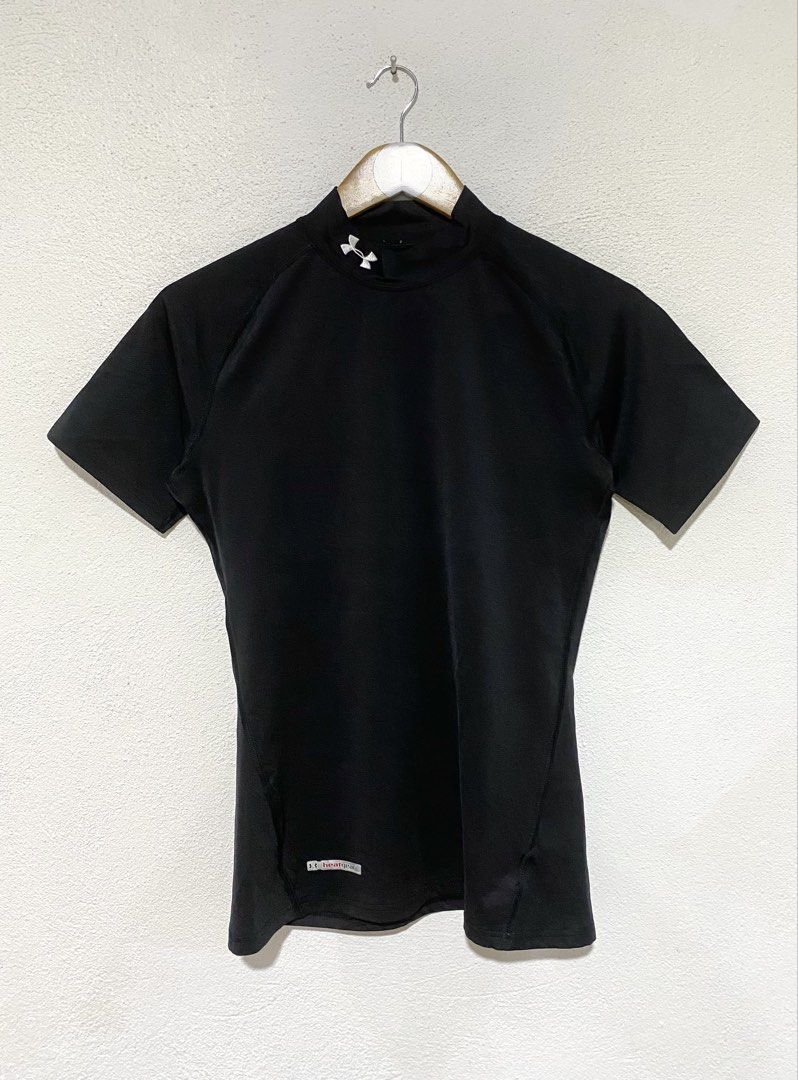 Under Armour Compression Shirt (Category: Activewear) located in Goa. Submitted by dandd_thrift_goods (Listing ID 1470678544, Image 1). Description: ▪️ SIZE ON TAG: XL ▪️DIMES: Length 25.5| Width 17 ▪️COLOR RATE: 10/10 ▪️CONDITION: 10/10 ▪️ISSUE: ❌ .