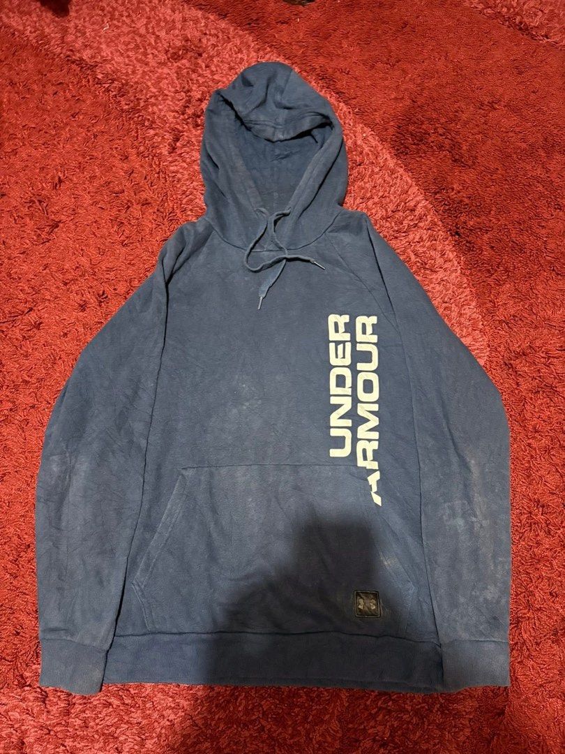 Under Armour Jacket (Category: Coats, Jackets and Outerwear) located in Manila. Submitted by quickocean_1c0c0a (Listing ID 1470606359, Image 1). Description: .