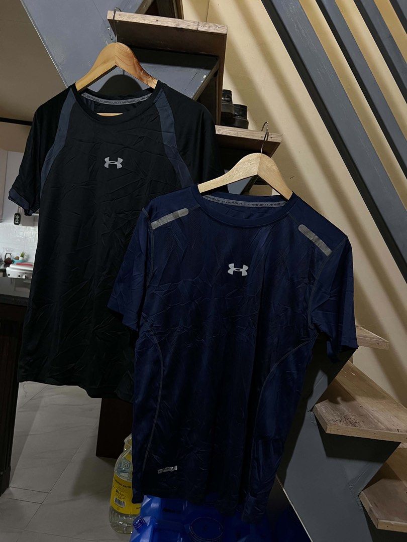 Under armour Mid Logo Dri fit (Category: Activewear) located in Manila. Submitted by rhnxzyygudboi17 (Listing ID 1470698151, Image 1). Description: Both no issue Aspack na po Excellent condition Authentic Size med to large Dimes 20-21x28 Mid Logo.