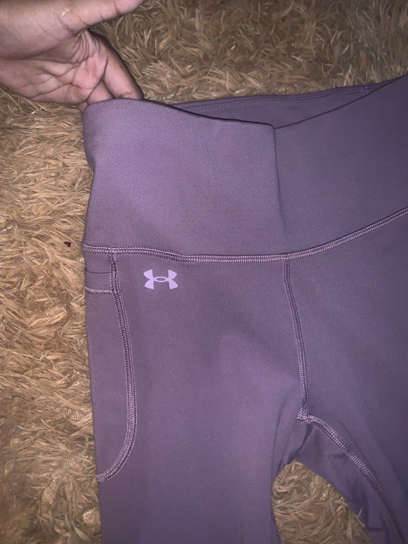 Under Armour Motion Ankle Leggings (Category: Activewear) located in Dagupan City. Submitted by soyaa_nie (Listing ID 1470566136, Image 2). Description: Under Armour Motion Ankle Legging (SM/P/CH) small. .