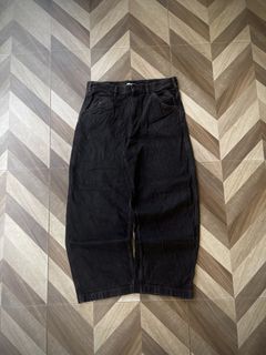 (Category: ) located in . Submitted by thrift.wrld (Listing ID 1470652247, Image 1). Description: .