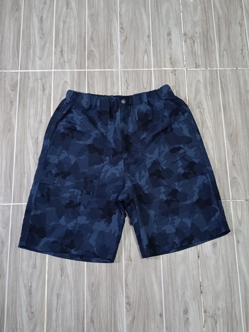 UNIQLO CAMOU SHORT (freeshipping) (Category: Shorts) located in Quezon City. Submitted by gyl-stop (Listing ID 1470675968, Image 1). Description: free shipping 24-28 x 18.5 excellent condi cr: 9.8/10 issue: none.