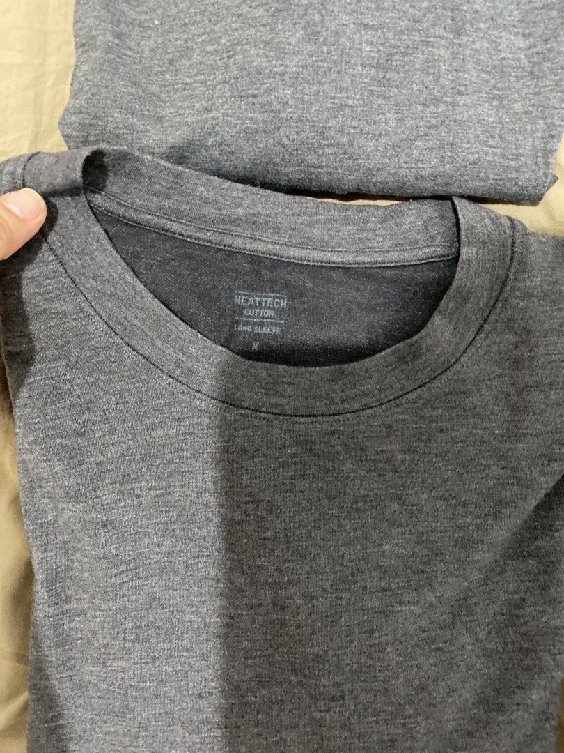 UNIQLO MEN MEDIUM EXTRA WARM HEATTECH BUNDLE (Category: Tshirts & Polo Shirts ) located in Quezon City. Submitted by pinkylivar (Listing ID 1470601053, Image 2). Description: Size - medium Color- black, gray Issue- none, in excellent condition Take all for 1,000 php.