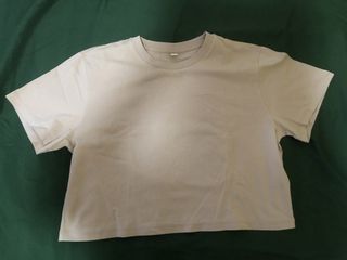 (Category: ) located in . Submitted by sell.kya (Listing ID 1470646094, Image 1). Description: .