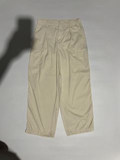 (Category: ) located in . Submitted by christian.complexthrift08 (Listing ID 1470649739, Image 1). Description: .