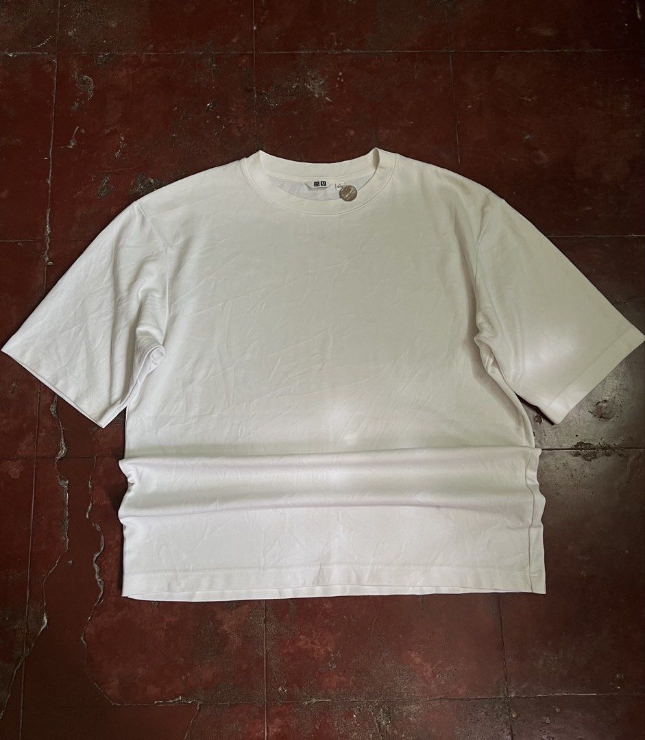 Uniqlo size xl and large (Category: Formal Shirts) located in Cebu City. Submitted by thrift_cass (Listing ID 1470569400, Image 2). Description: .