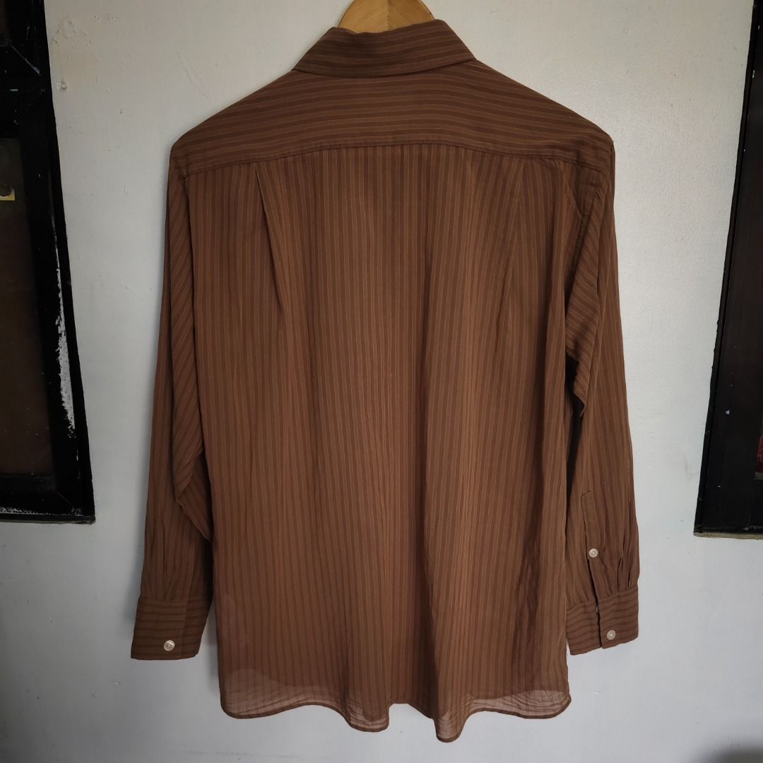 UNIQLO U sheer striped longsleeve (Category: Longsleeves) located in Davao. Submitted by jcshop27 (Listing ID 1470558794, Image 3). Description: .