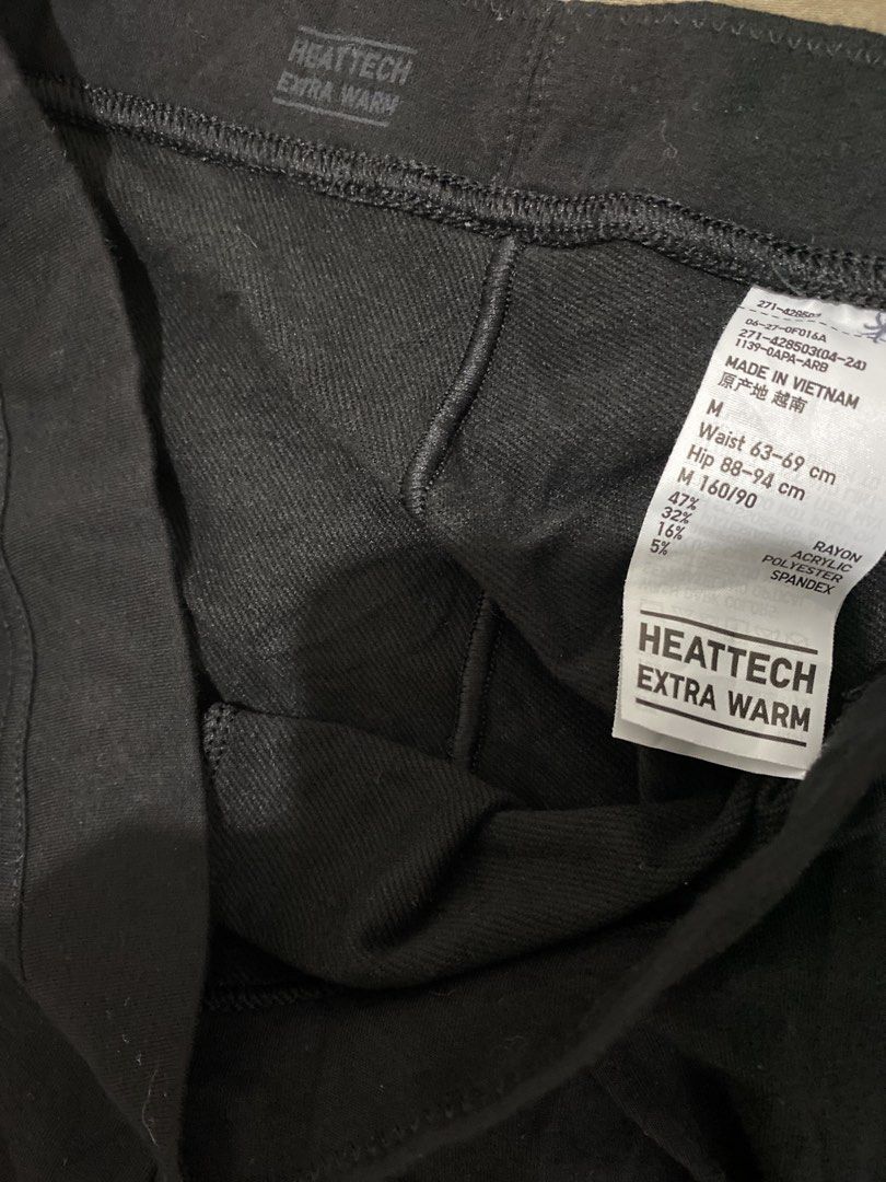 UNIQLO WOMAN MEDIUM EXTRA WARM PANTS (Category: Other Bottoms) located in Quezon City. Submitted by pinkylivar (Listing ID 1470604477, Image 2). Description: Size - medium Color- black Issue- none, almost like new.