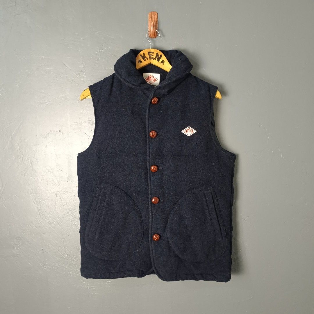 Unisex - Danton x Beams - Wool Mossa Vest (Category: Coats, Jackets and Outerwear) located in Bacolod City. Submitted by drop.ph (Listing ID 1470663667, Image 1). Description: Danton x Beams - Wool Mossa Down Vest Authentic *Navy *Size L - 20.5x25.5 *Very Good *Lints, Missing Hood *Price: 1,200php *Add SF if outside Bacolod City .