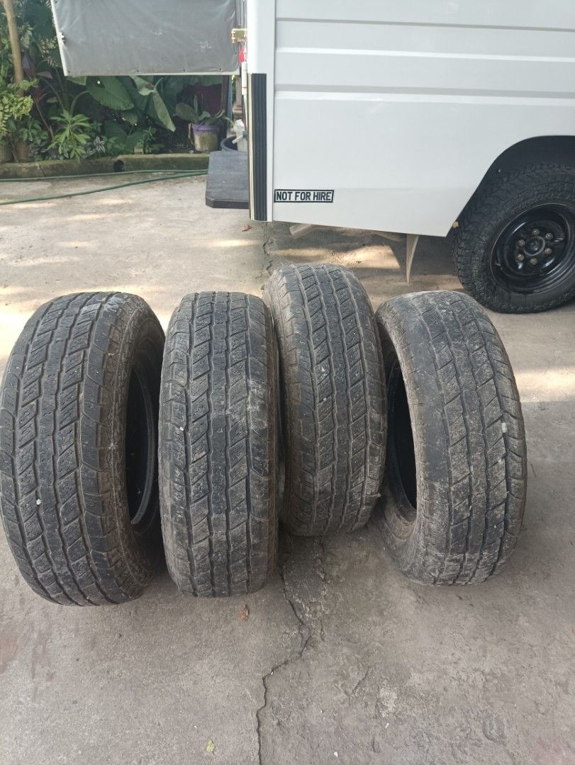 Used Tyres (Category: Mags and Tires) located in Cavite. Submitted by immanuel7952662 (Listing ID 1470561825, Image 2). Description: 4 Arivo Terramax AT 50% wear left 235-75-Rim 15, 6 ply, date 43m-22yr slight neg.
