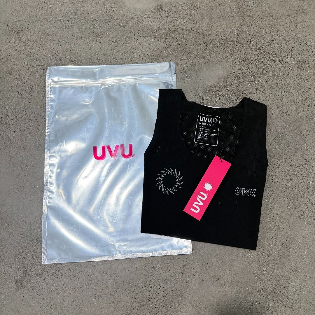 UVU Premium Black Running Singlet (Category: Activewear) located in Manila. Submitted by cessy.runs (Listing ID 1470697051, Image 3). Description: UVU's new and improved singlet series. Premium materials that provide comfort and support for extended running, whether as a singlet for your fun runs, marathons, or even rec runs. XL size on-hand. Other sizes for quick pre-order! .
