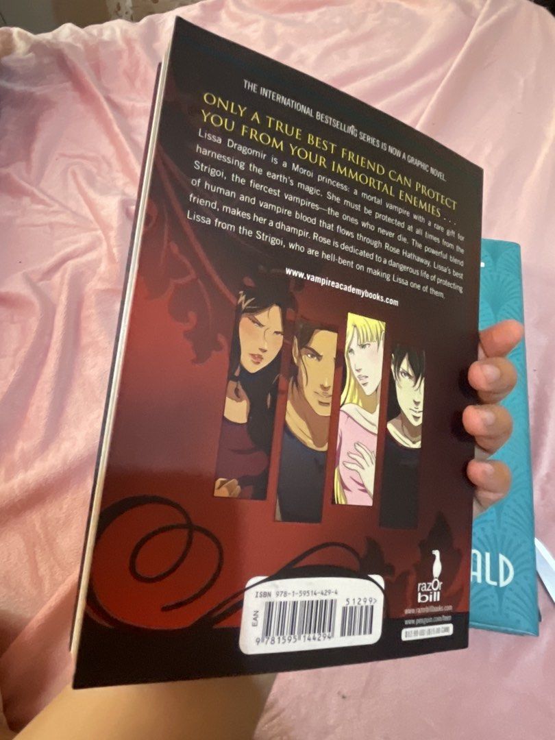 Vampire Academy Graphic Novel Richelle Mead (Category: Comics & Manga) located in San Fabian. Submitted by chloejeanyzarate (Listing ID 1470614387, Image 3). Description: - Title: Vampire Academy Graphic Novel (Vol. 1 adaptation) - Creators: Adapted by Leigh Dragoon, art by Emma Vieceli, based on Richelle Mead's bestselling series - Publisher: Razorbill (Softcover) - Condition: Clean pages, solid binding, well-maintained - Features: Full-color co