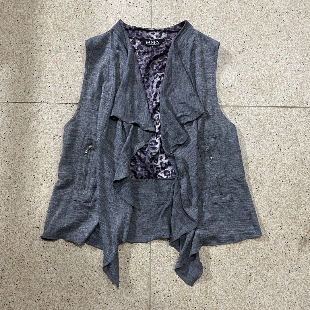 VANEX Gray Draped Vest - L - Leopard Lining (Category: Others Tops) located in Isabela. Submitted by islandsrelics (Listing ID 1470647260, Image 1). Description: .