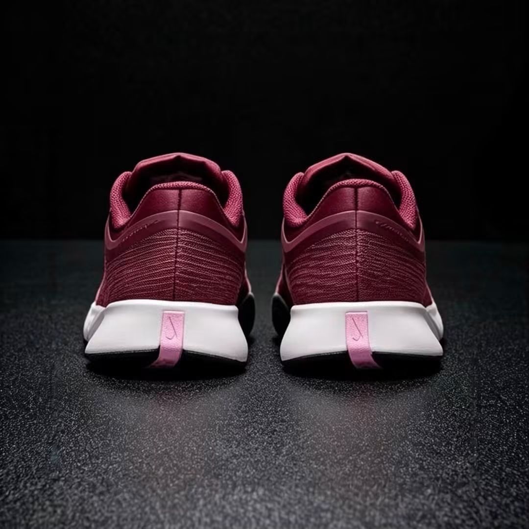Vapor 3 'Pink Smoke' (Category: Sneakers) located in Quezon City. Submitted by barbosac (Listing ID 1470650901, Image 2). Description: 5.5 to 8 US Women.