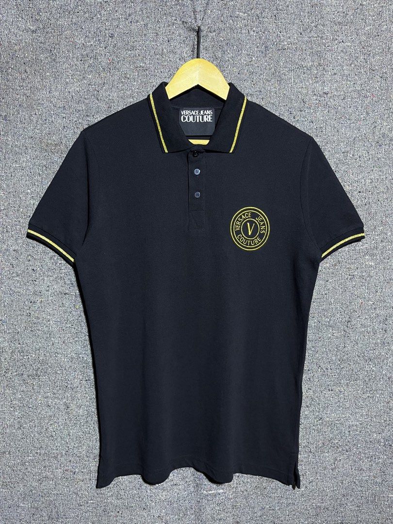 VERSACE COUTURE POLO SHIRT (Category: Tshirts & Polo Shirts ) located in Dumaguete. Submitted by kingepoy (Listing ID 1470638320, Image 2). Description: Medium Width 20 / Length 28 Excellent Condition 9.8/10 Color Rate No issues .