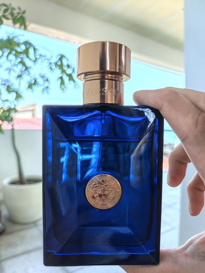 VERSACE DYLAN BLUE (Category: Fragrance & Deodorants) located in Santa Rosa. Submitted by sica.ghr (Listing ID 1470626981, Image 3). Description: P1 V. DYLAN BLUE 2,300 PHP (nego)✅ year 2025 purchase rfs: declutter 📌can ship nationwide, meet up around sta. rosa laguna, dila, dita rotonda, balibago, sm .