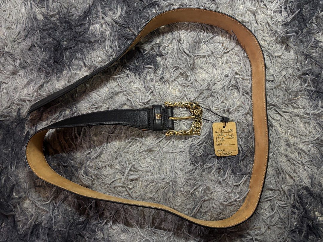 Versace Leather Belt. (Category: Luxury Accessories) located in Legazpi City. Submitted by thesource052 (Listing ID 1470609513, Image 3). Description: Versace Leather Belt Size : 40-42-44 Authentic Excellent no issue Made in Italy.