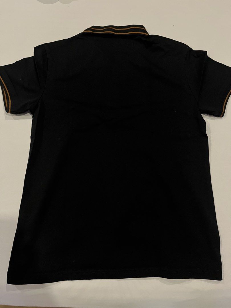 Versace Polo Shirt (Category: Tshirts & Polo Shirts ) located in Manila. Submitted by ngnony (Listing ID 1470622017, Image 3). Description: .