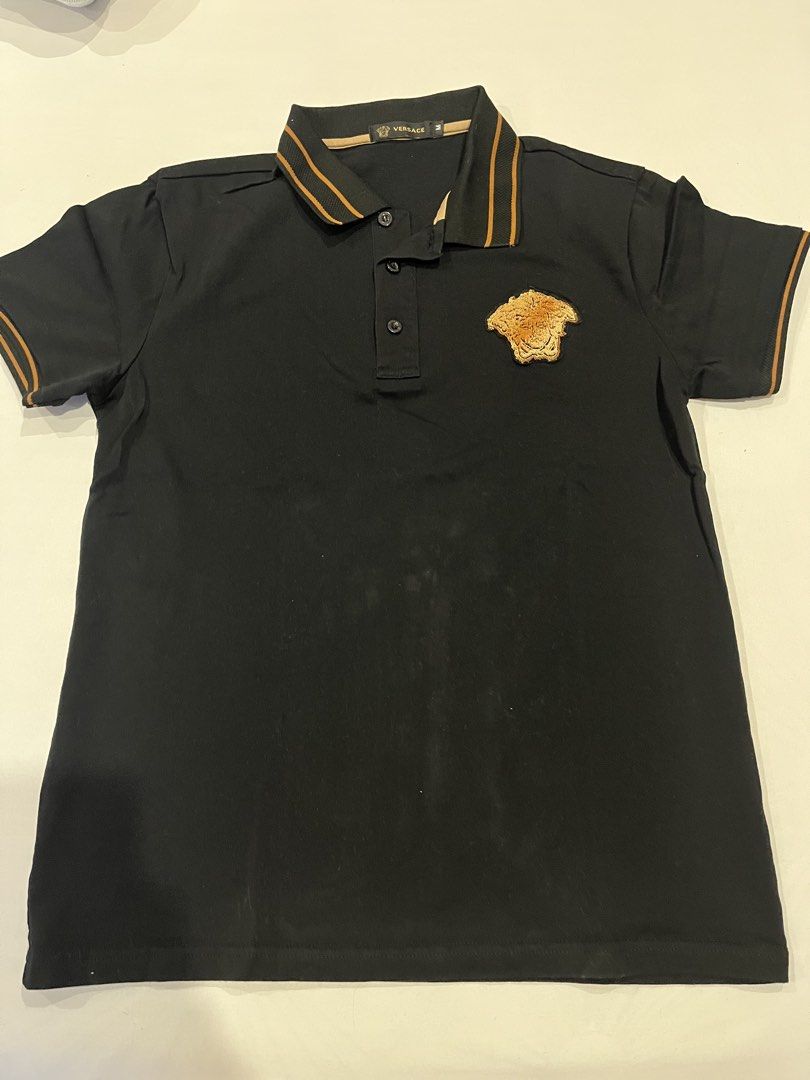 Versace Polo Shirt (Category: Tshirts & Polo Shirts ) located in Manila. Submitted by ngnony (Listing ID 1470622017, Image 1). Description: .