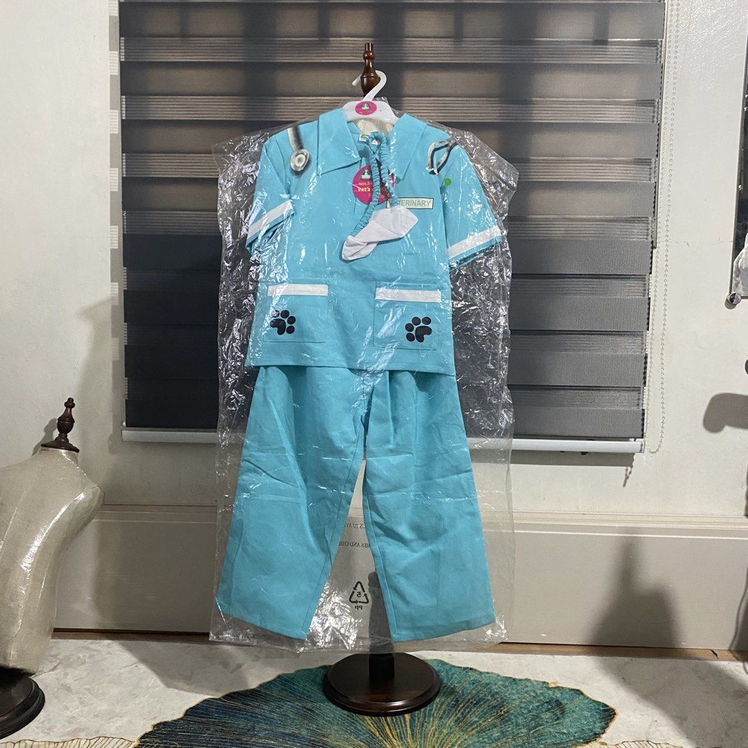 Vet Kids Costume (Category: Babies & Kids Fashion) located in Caloocan City. Submitted by discusonlineshop (Listing ID 1470742128, Image 2). Description: 10-15 Y.