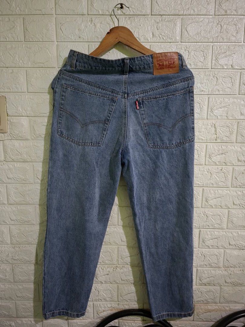 VETEMENTS X LEVI’S DENIM PANTS (Category: Jeans) located in Bulacan. Submitted by bleue.finds (Listing ID 1470661010, Image 2). Description: VETEMENTS X LEVI’S DENIM PANTS 30 - width 35 - length 6.5 - hem as new no issue good condition denim.